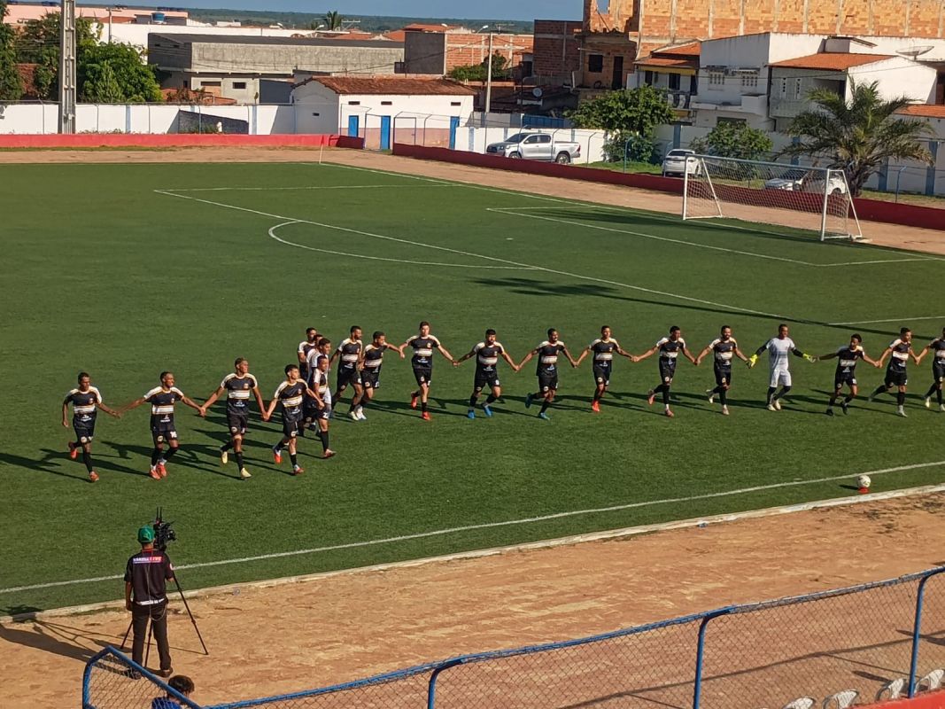 Serrolândia vence primeiro jogo das semifinais da Copa Ouro Mr. Ynet 2025