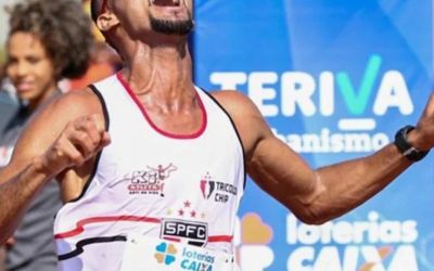 Baiano Fábio Correia fica em terceiro lugar na São Silvestre