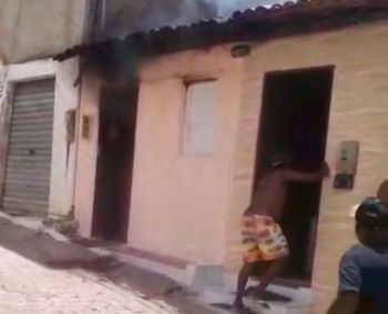 Homem morre após incêndio em residência em Mairi-BA